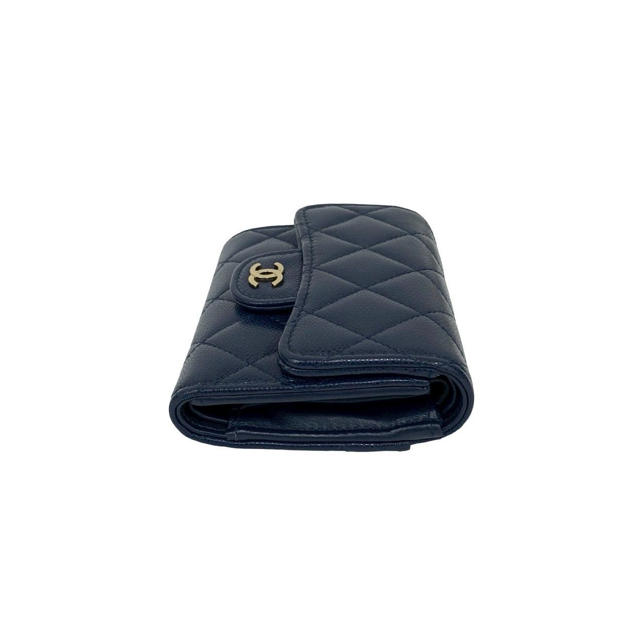 Chanel Chanel Chanel Matelassé Caviar Leather Trifold Wallet Leather Short Wallet DUTY FREE for USA Size ONE SIZE - 6 Thumbnail