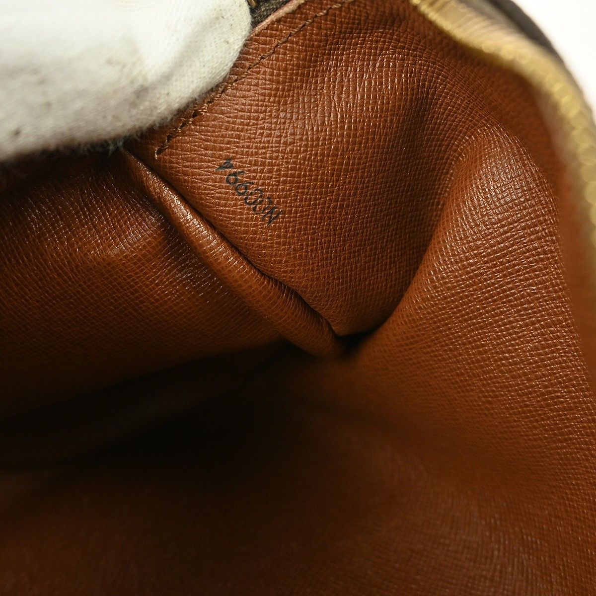 Louis Vuitton Louis Vuitton Papillon Handbag Monogram Canvas Size ONE SIZE - 5 Thumbnail