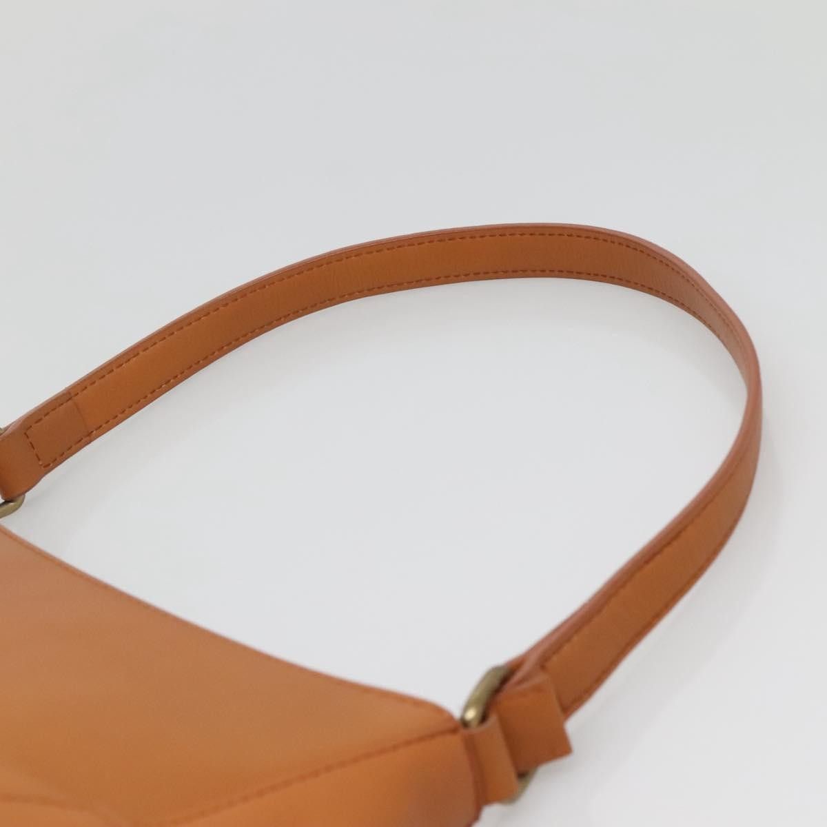 Burberry Burberry Vintage Shoulder Bag Leather Size ONE SIZE - 16 Thumbnail