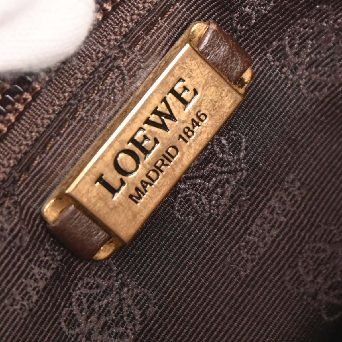 Loewe Loewe Anagram handbag Leather Size ONE SIZE - 5 Thumbnail