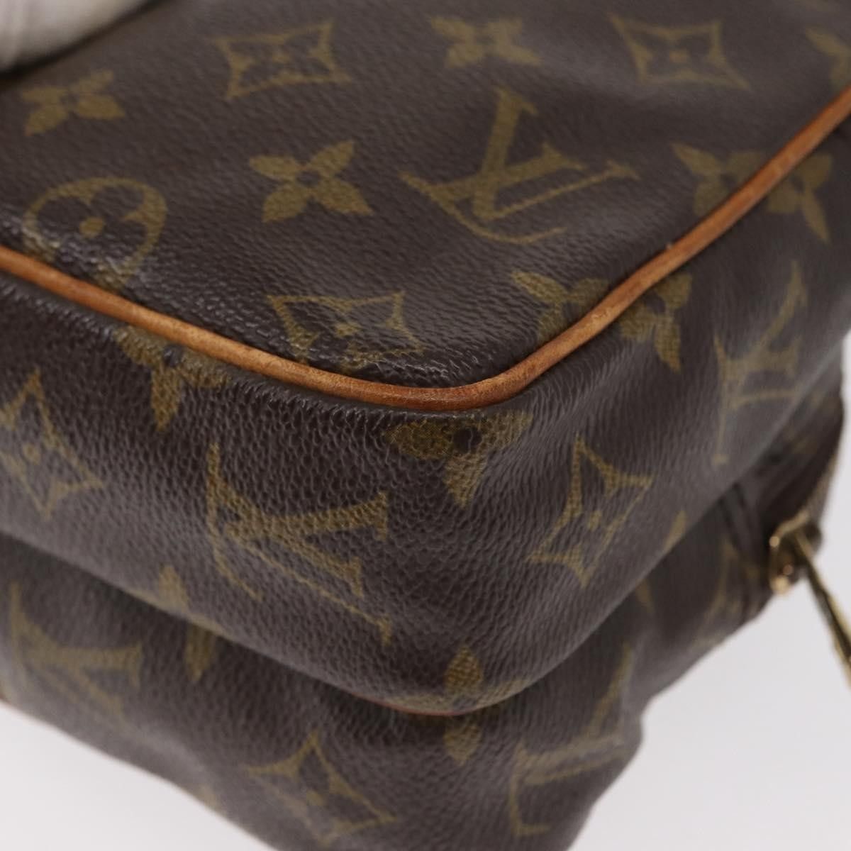 Louis Vuitton Louis Vuitton Amazone Bag Monogram Canvas Size ONE SIZE - 12 Thumbnail