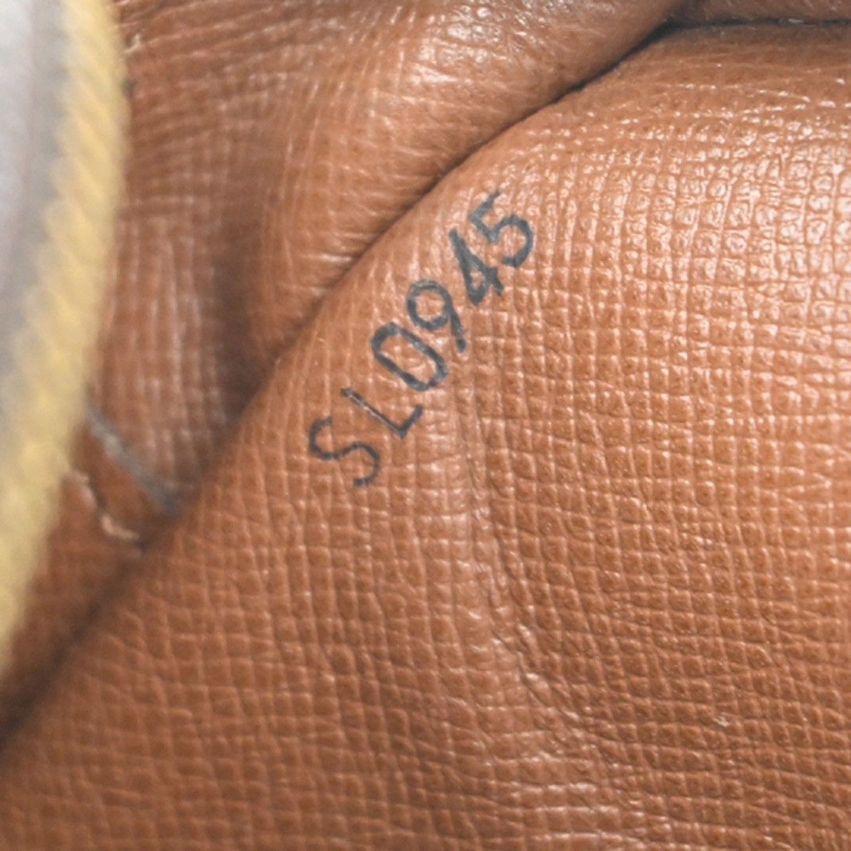Louis Vuitton Louis Vuitton Compiegne Canvas Size ONE SIZE - 16 Thumbnail