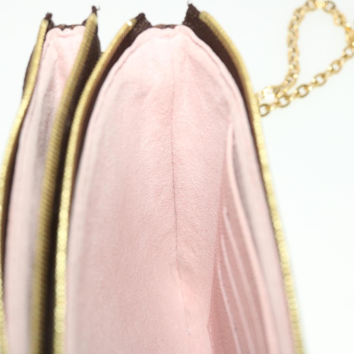 Louis Vuitton Louis Vuitton Double Zip Pochette Size ONE SIZE - 22 Thumbnail