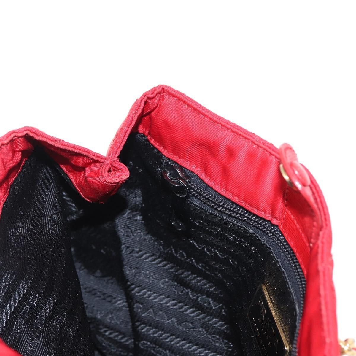 Prada Prada Chain Shoulder Bag Quilted Tessuto Size ONE SIZE - 21 Thumbnail