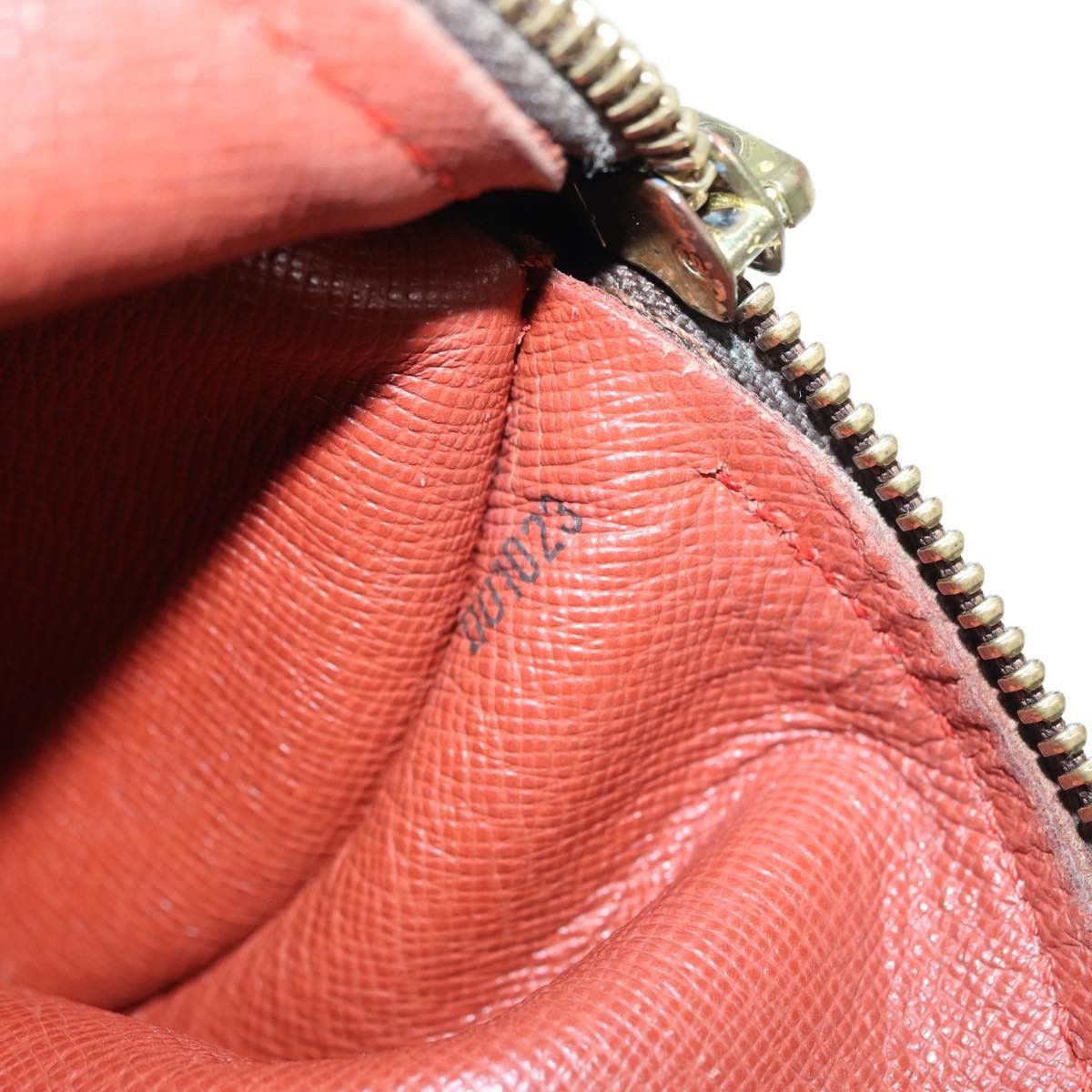 Louis Vuitton Louis Vuitton Papillon Handbag Damier Size ONE SIZE - 7 Thumbnail