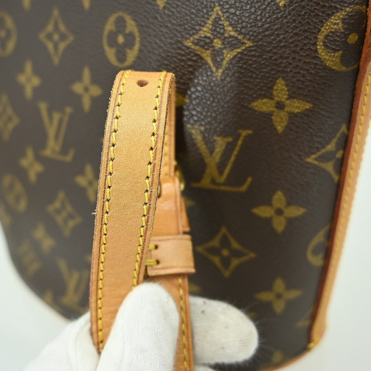 Louis Vuitton Louis Vuitton Drouot Handbag Monogram Canvas Size ONE SIZE - 6 Thumbnail