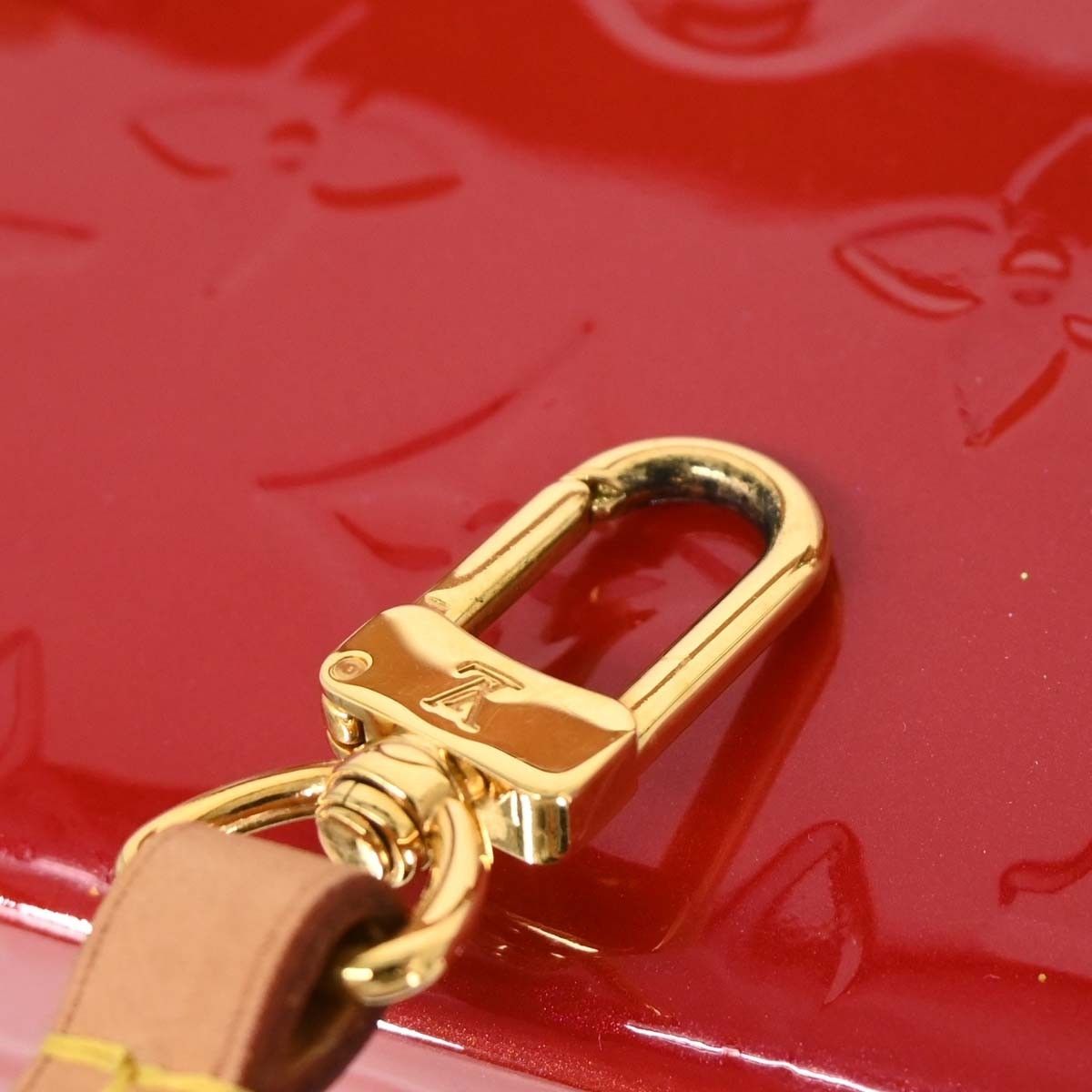 Louis Vuitton Louis Vuitton Bleecker Box Bag Monogram Vernis Size ONE SIZE - 7 Thumbnail