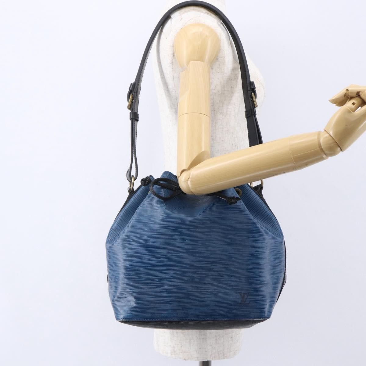 Louis Vuitton Louis Vuitton Petit Noe Epi Leather Size ONE SIZE - 13 Thumbnail