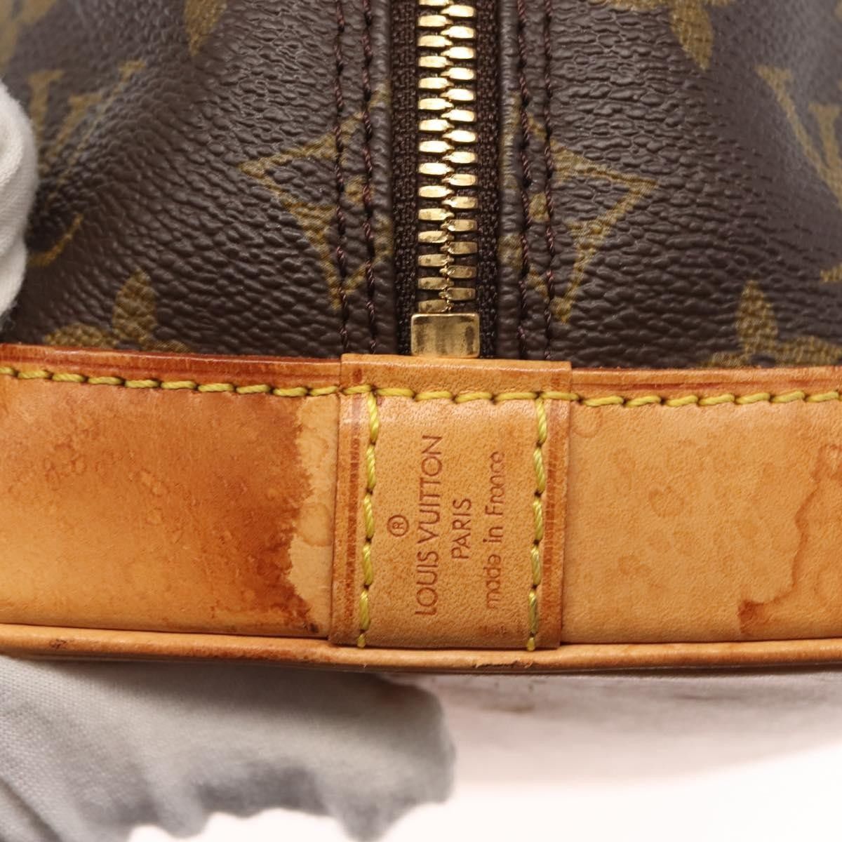Louis Vuitton Louis Vuitton Alma Handbag Monogram Canvas Size ONE SIZE - 6 Thumbnail