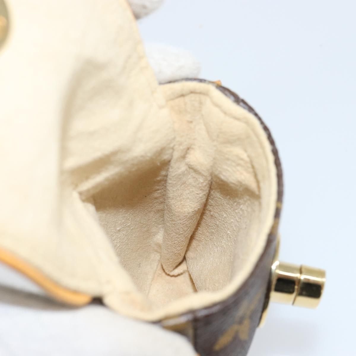 Louis Vuitton Louis Vuitton Cancun Pochette Monogram Canvas Size ONE SIZE - 17 Thumbnail