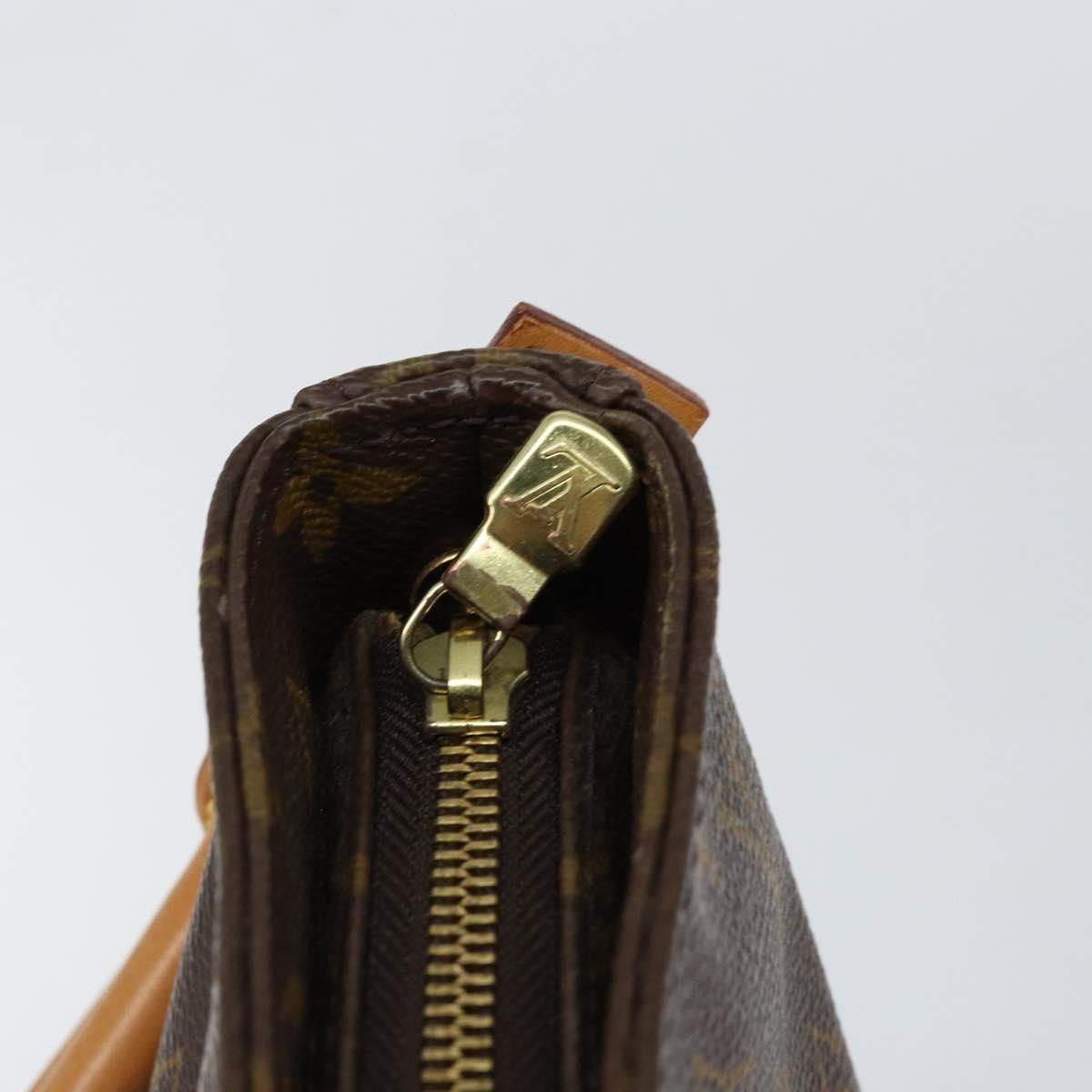 Louis Vuitton Louis Vuitton Looping Handbag Monogram Canvas Size ONE SIZE - 14 Thumbnail