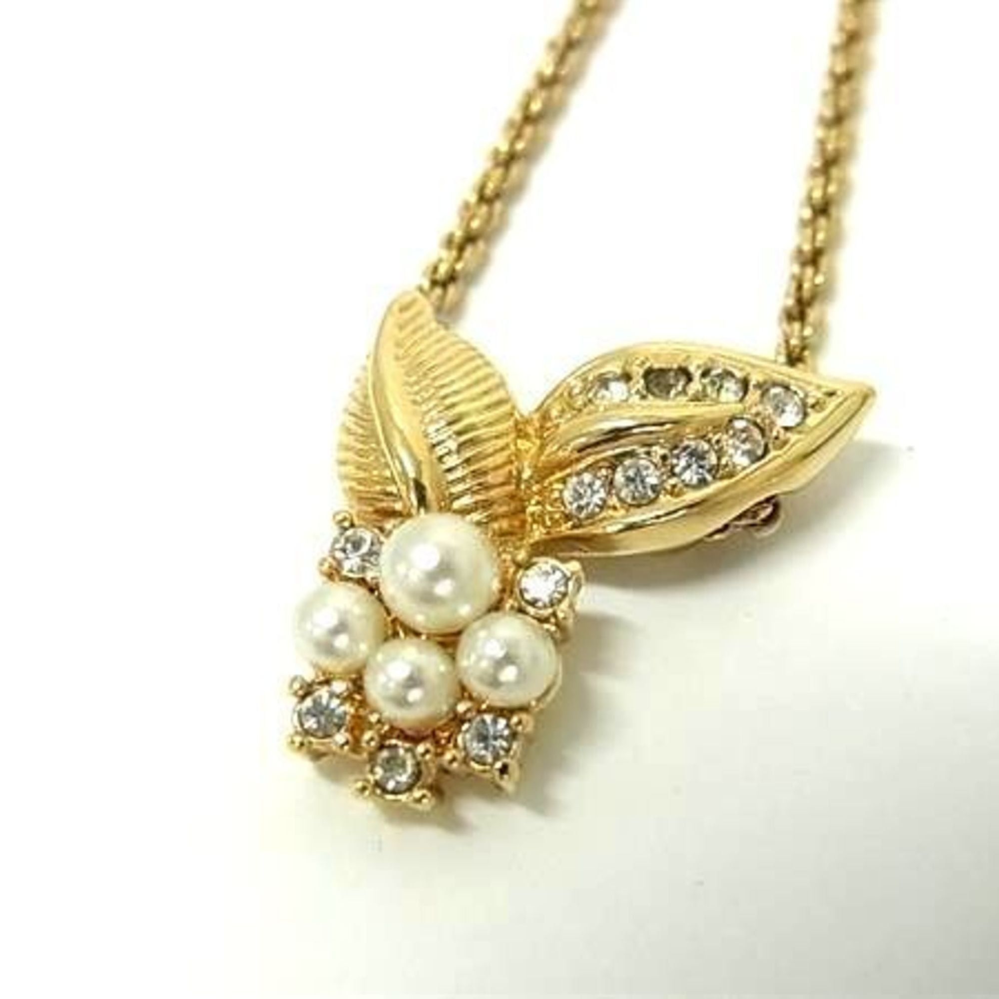 Dior Christian Dior Women's Gold Metal Necklace with Faux Pearls Size ONE SIZE - 3 Thumbnail