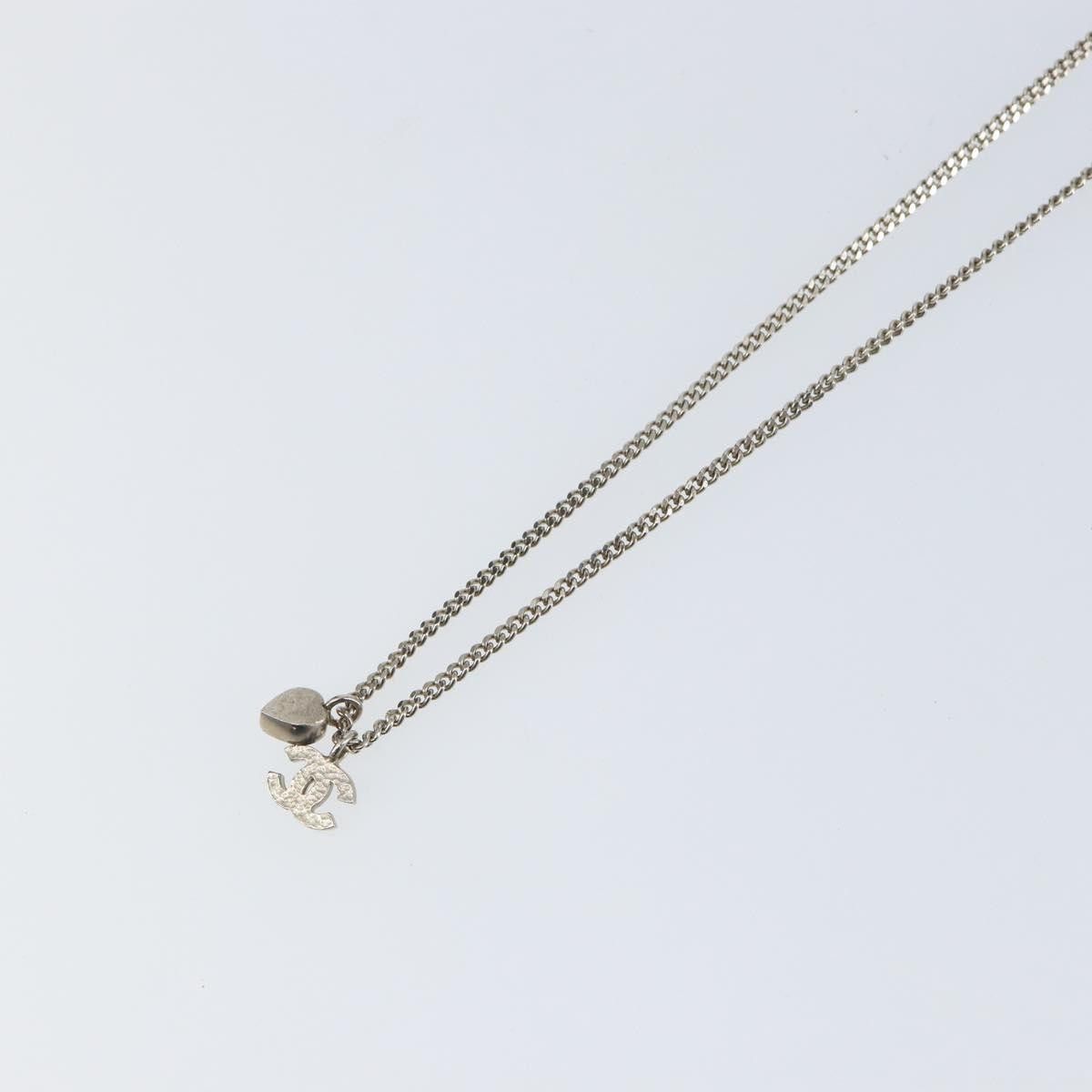 Chanel Chanel CC and Heart Pendant Necklace Metal Size ONE SIZE - 13 Thumbnail