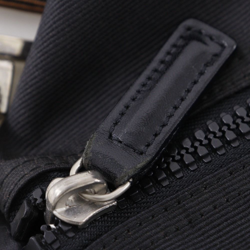 Fendi Fendi Fendi Logo Nylon Canvas Handbag Canvas Handbag DUTY FREE for USA Size ONE SIZE - 12 Thumbnail