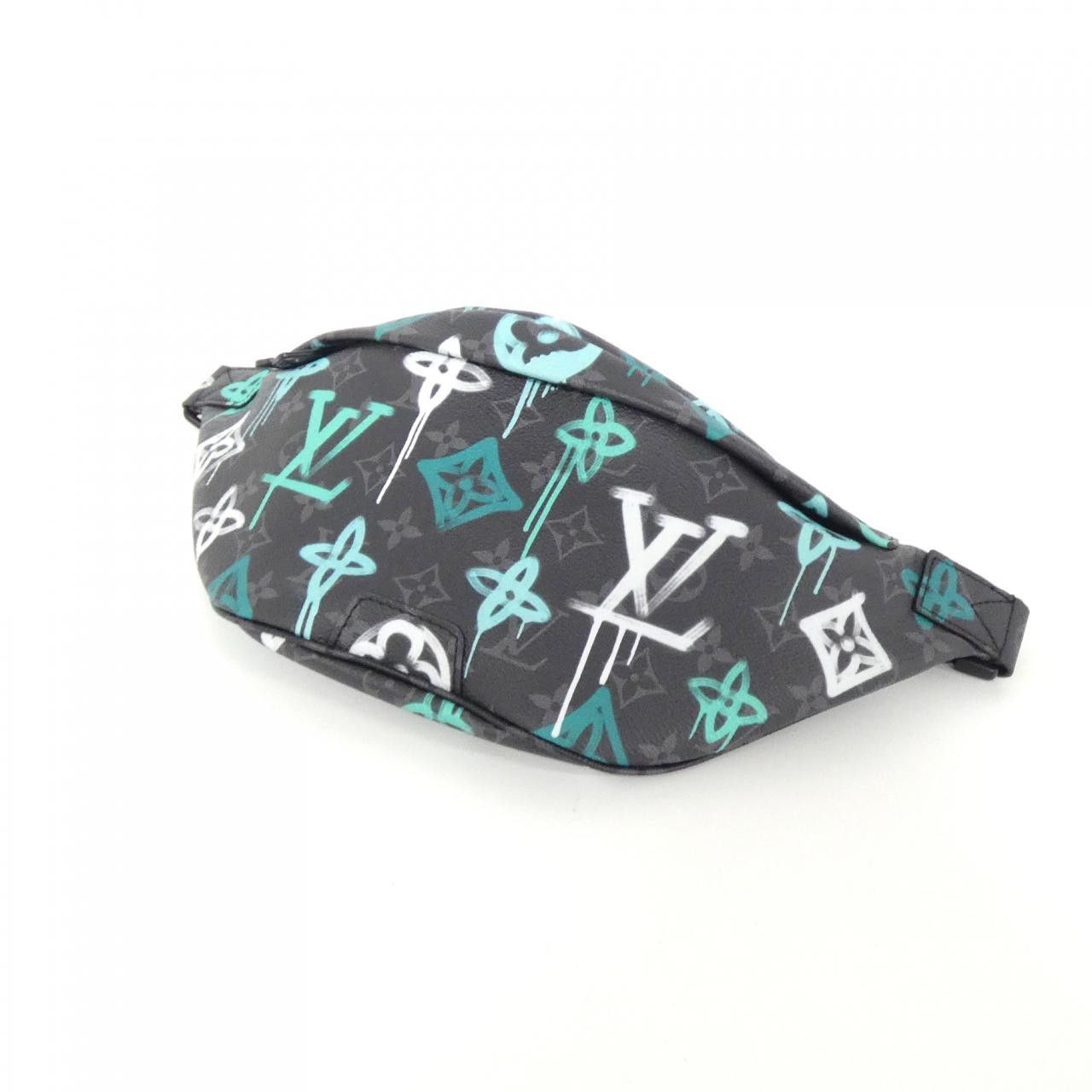 Louis Vuitton Louis Vuitton Louis Vuitton Discovery Monogram Coated Canvas Shoulder Bag Canvas Belt Bag M21397 DUTY FREE for USA Size ONE SIZE - 3 Thumbnail
