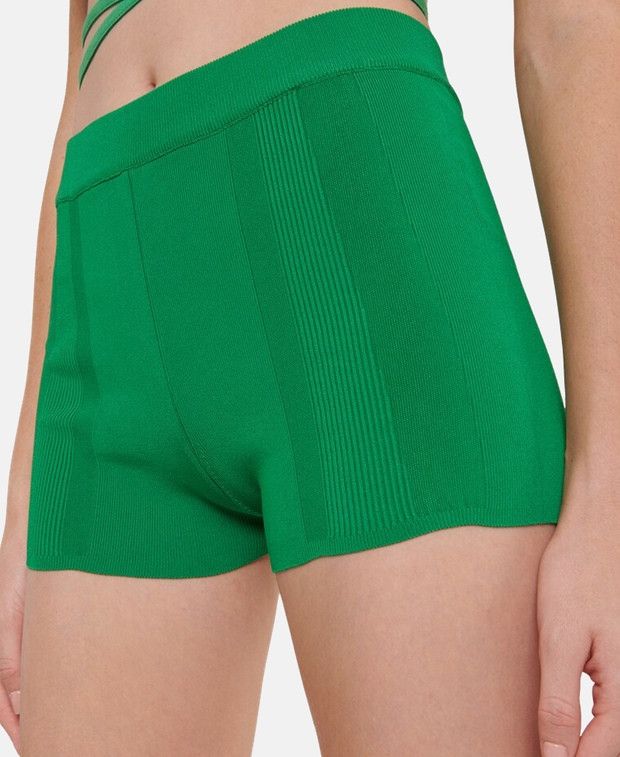 Jacquemus Shorts Size 27" / US 4 / IT 40 - 2 Thumbnail