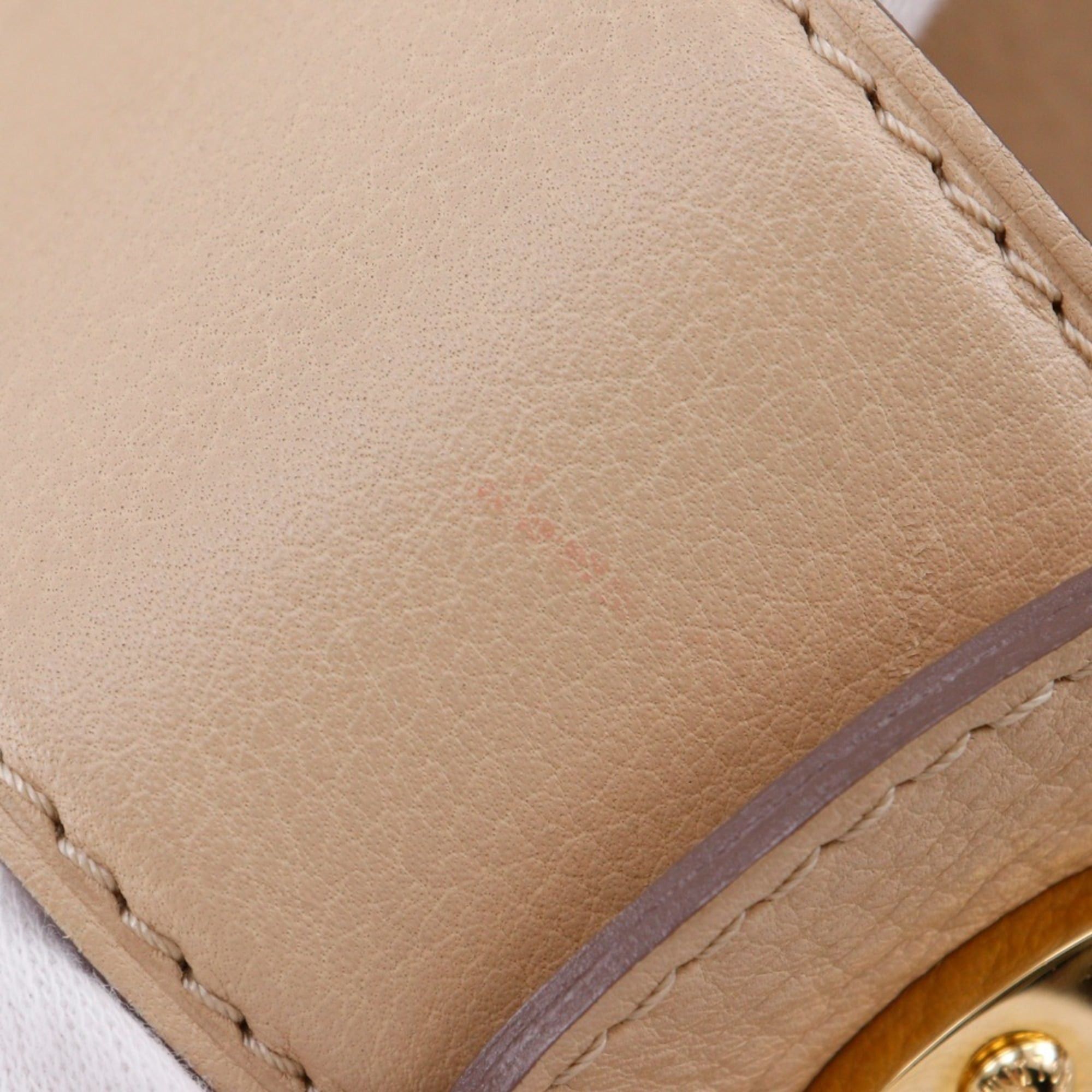 Louis Vuitton Louis Vuitton Shiels PM Handbag M93818 Monogram Mahina Opal 2011 Beige AR1101 A4 Size with Snap Lock Women's Size ONE SIZE - 9 Thumbnail