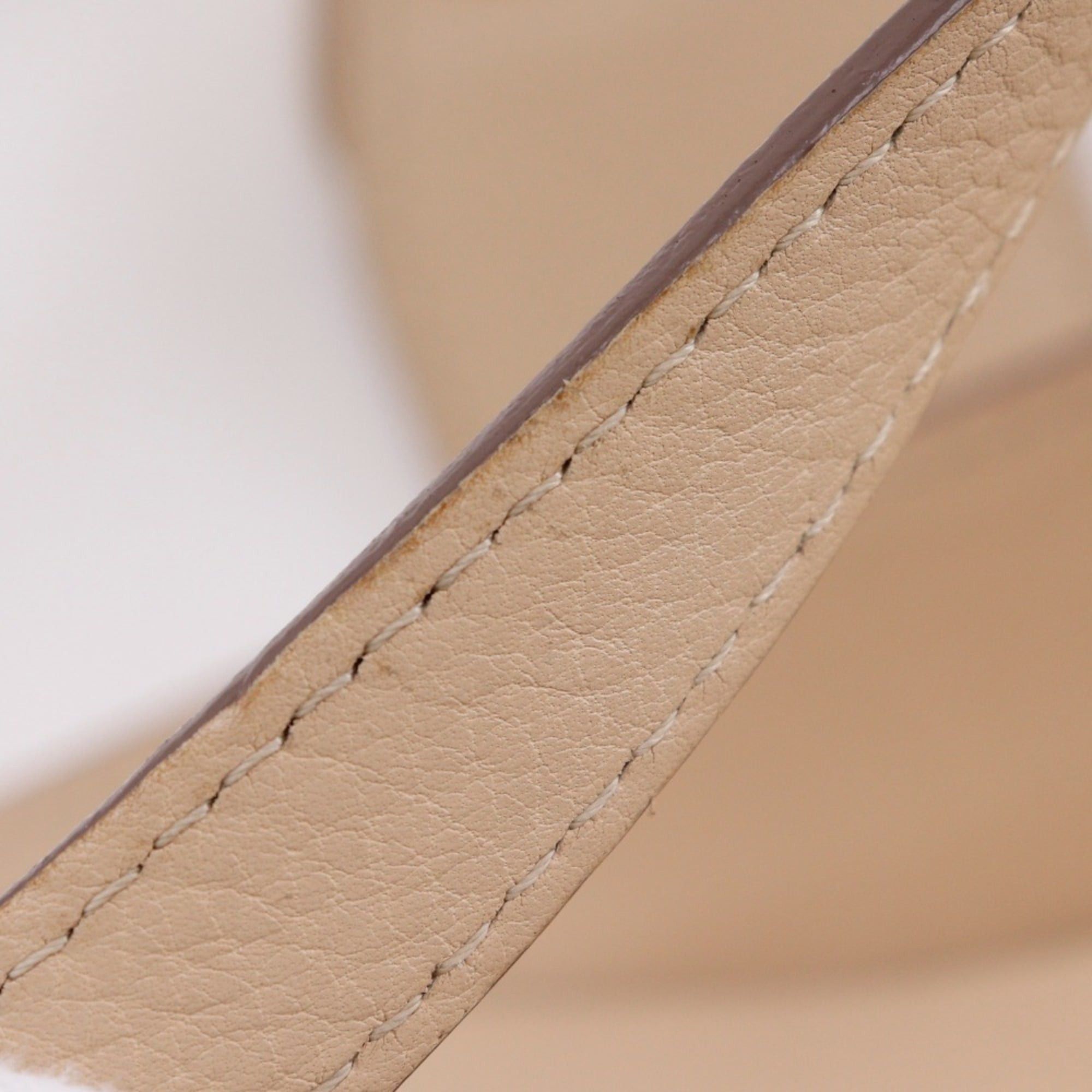 Louis Vuitton Louis Vuitton Shiels PM Handbag M93818 Monogram Mahina Opal 2011 Beige AR1101 A4 Size with Snap Lock Women's Size ONE SIZE - 8 Thumbnail