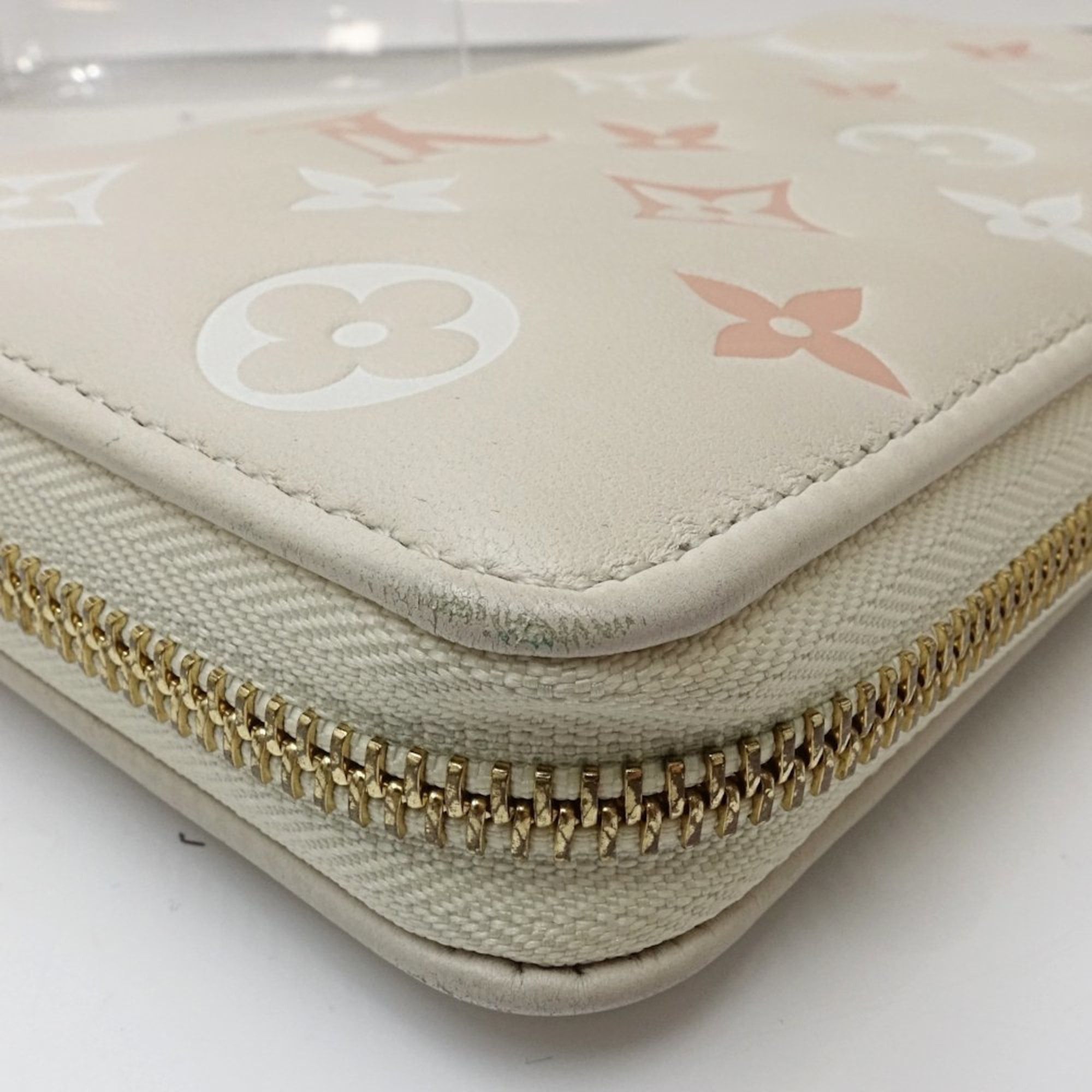 Louis Vuitton Louis Vuitton Long Wallet M82290 Zippy Creme Women's 188630 Size ONE SIZE - 4 Thumbnail