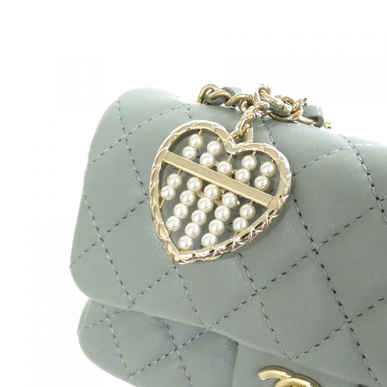 Chanel Chanel Chanel AP4760 Lambskin Key Holder Leather Charm AP4760 DUTY FREE for USA Size ONE SIZE - 6 Thumbnail