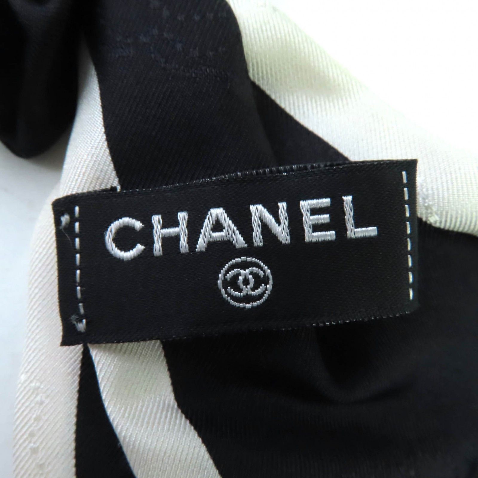 Chanel Chanel Chanel Silk Hair Accessory Cotton Other DUTY FREE for USA Size ONE SIZE - 6 Thumbnail