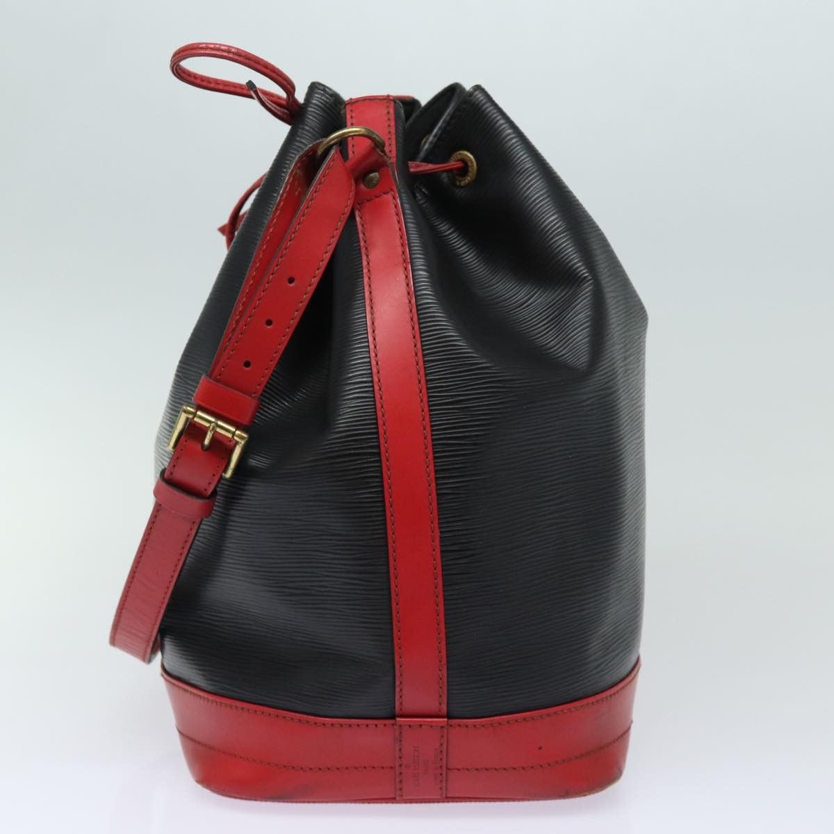Louis Vuitton Louis Vuitton Bicolor Petit Noe Handbag Epi Leather Size ONE SIZE - 4 Thumbnail