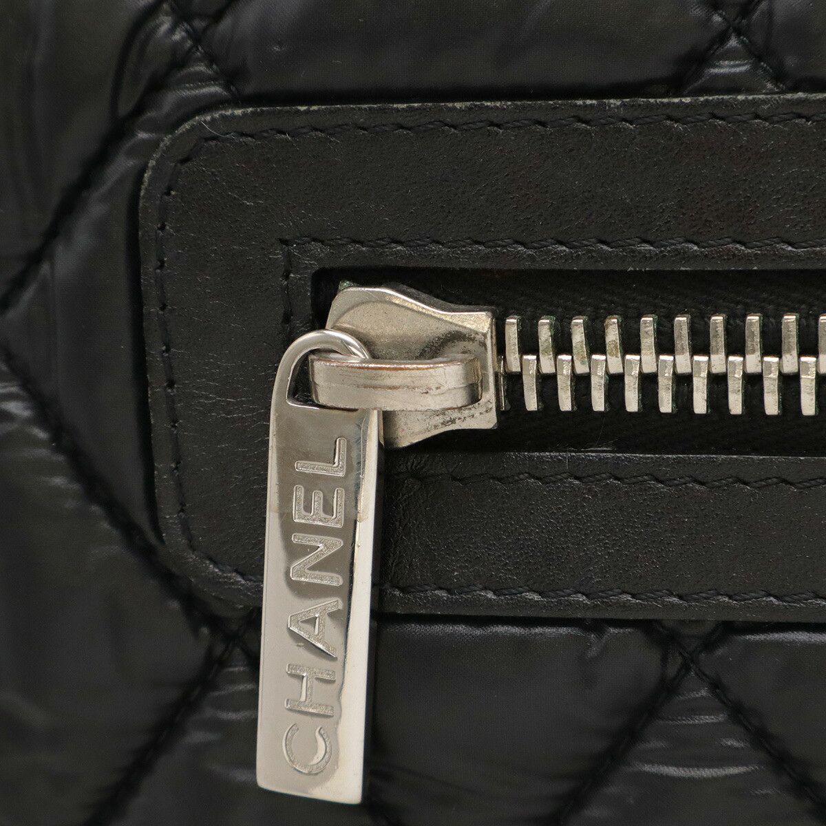 Chanel Chanel Chanel Coco Cocoon Nylon Leather Shoulder Bag Leather Shoulder Bag A48617 DUTY FREE for USA Size ONE SIZE - 4 Thumbnail