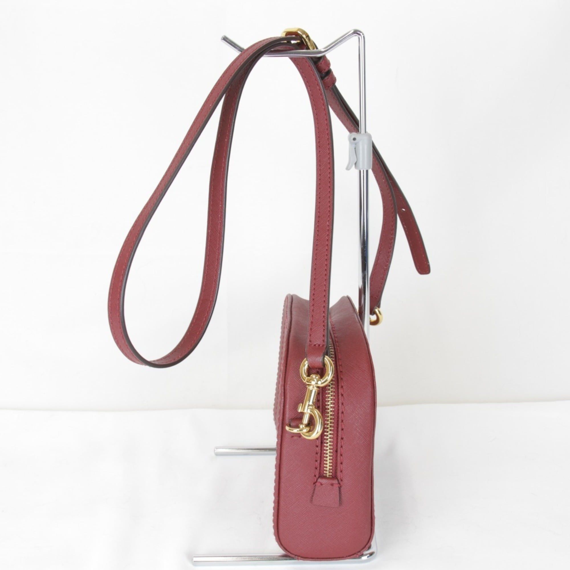 Marc Jacobs MARC JACOBS Women's Wine Red Compact Leather Shoulder Bag Size ONE SIZE - 3 Thumbnail