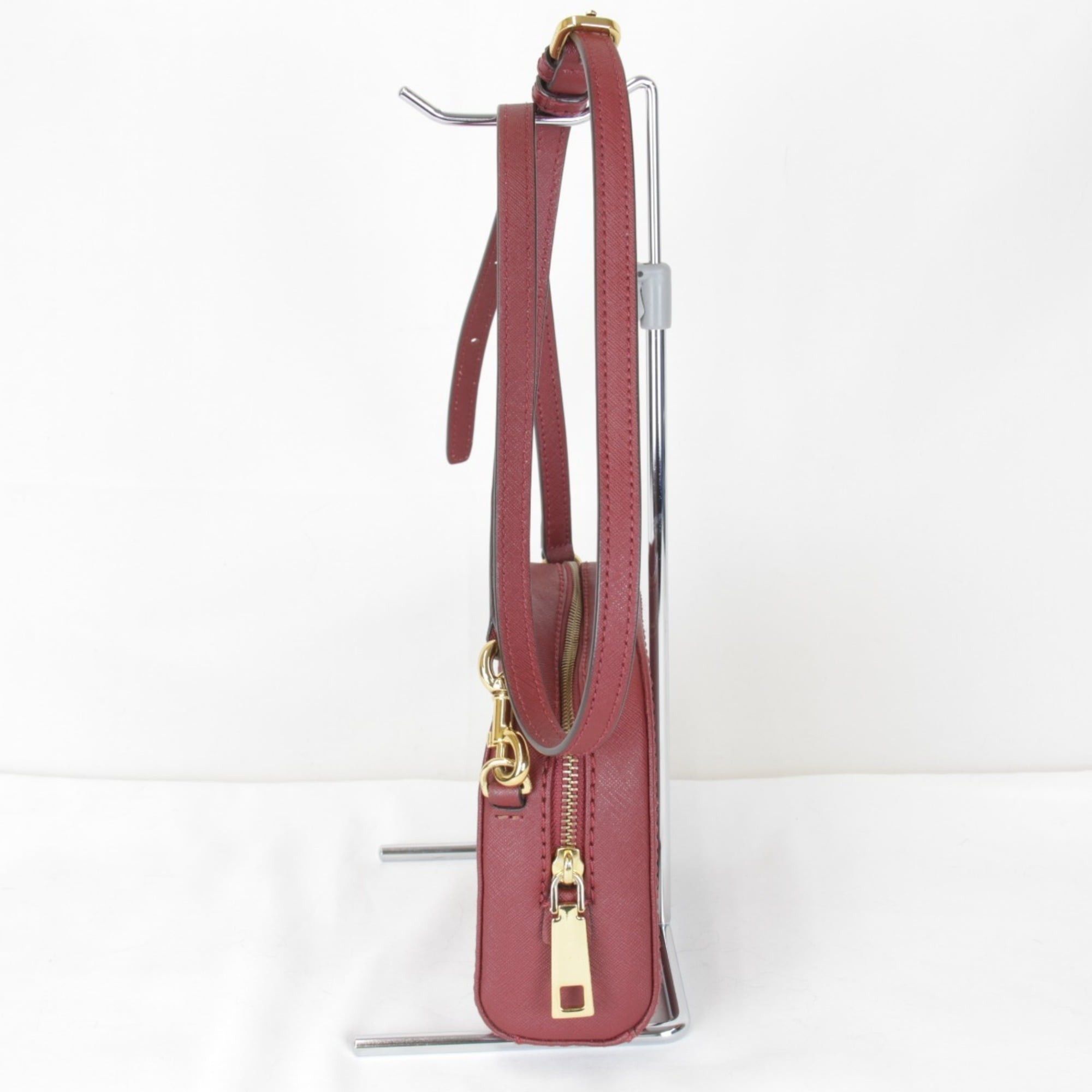 Marc Jacobs MARC JACOBS Women's Wine Red Compact Leather Shoulder Bag Size ONE SIZE - 4 Thumbnail