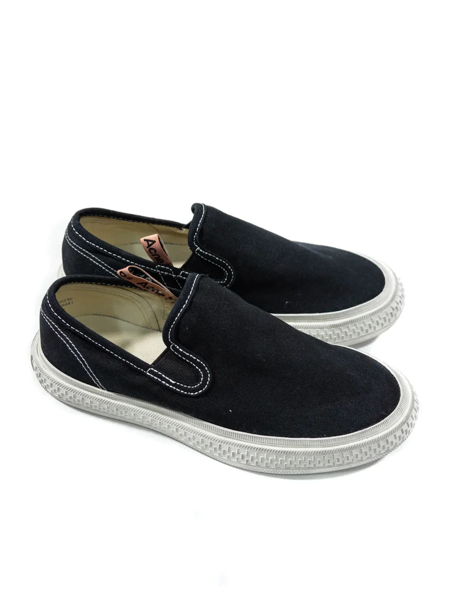Acne Studios Acne Studios Ballow Tumbled Slip-On Sneakers Size US 6 / IT 36 - 7 Thumbnail