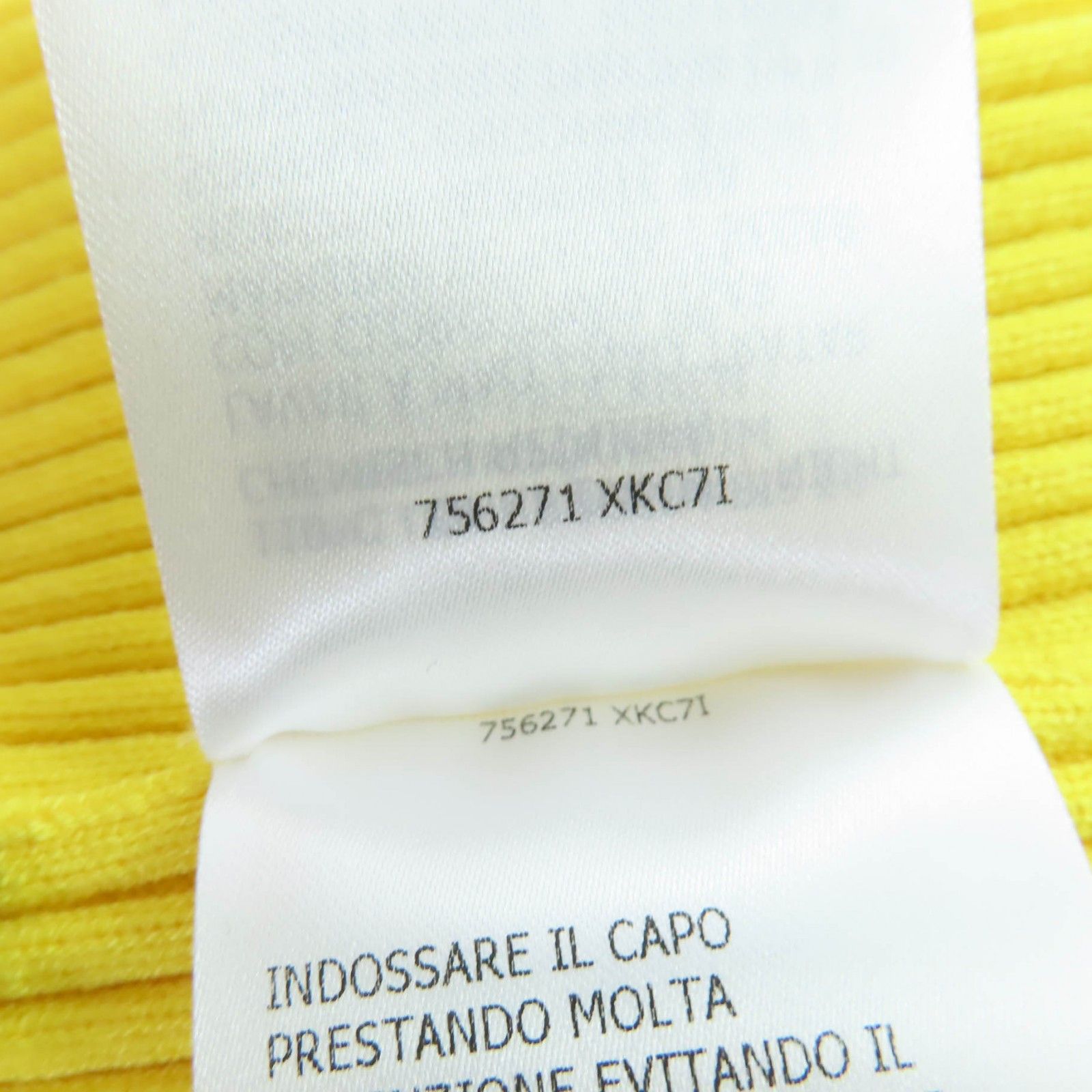 Gucci Gucci Gucci Knit Short Sleeve Top Others Tops 756271 DUTY FREE for USA Size ONE SIZE - 8 Thumbnail