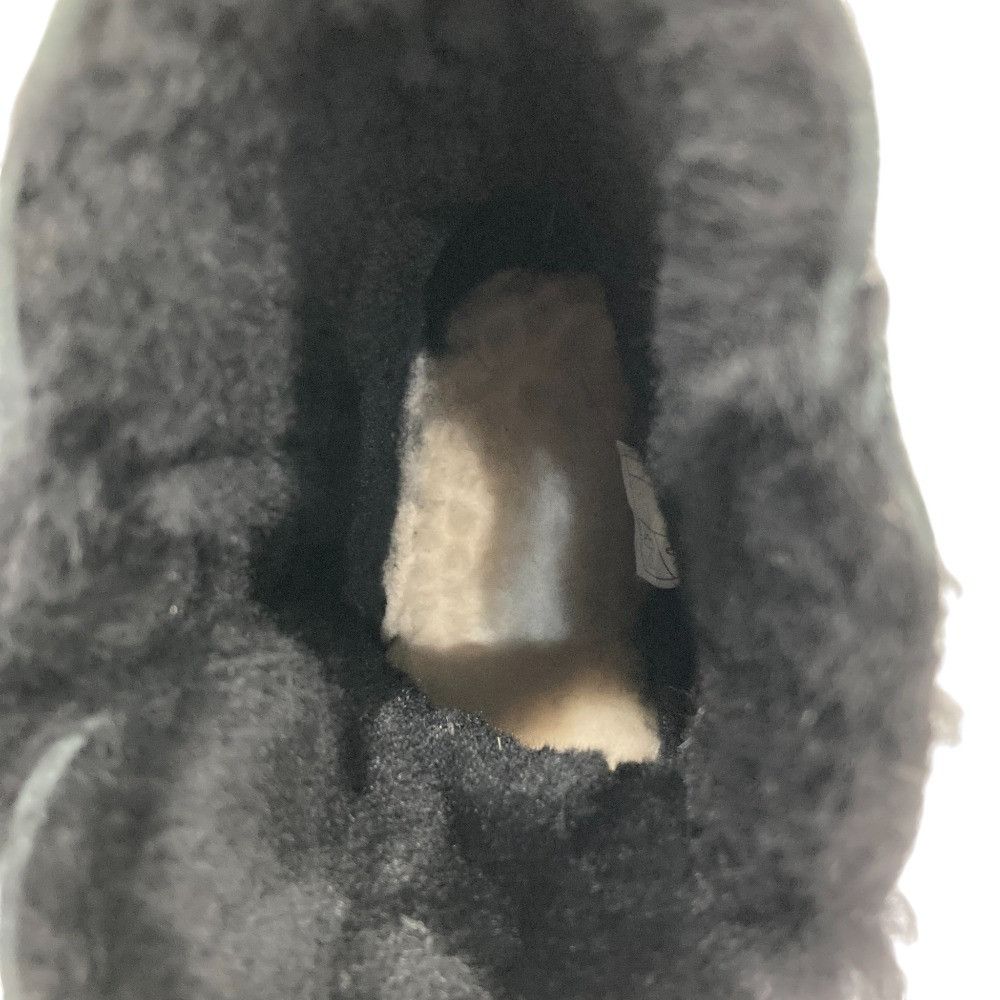 Other Other UGG QUINCY Sheepskin Boots Leather Shoes DUTY FREE for USA Size ONE SIZE - 8 Thumbnail
