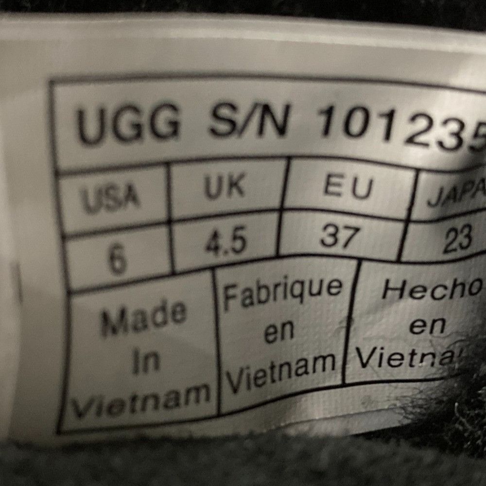 Other Other UGG QUINCY Sheepskin Boots Leather Shoes DUTY FREE for USA Size ONE SIZE - 9 Thumbnail