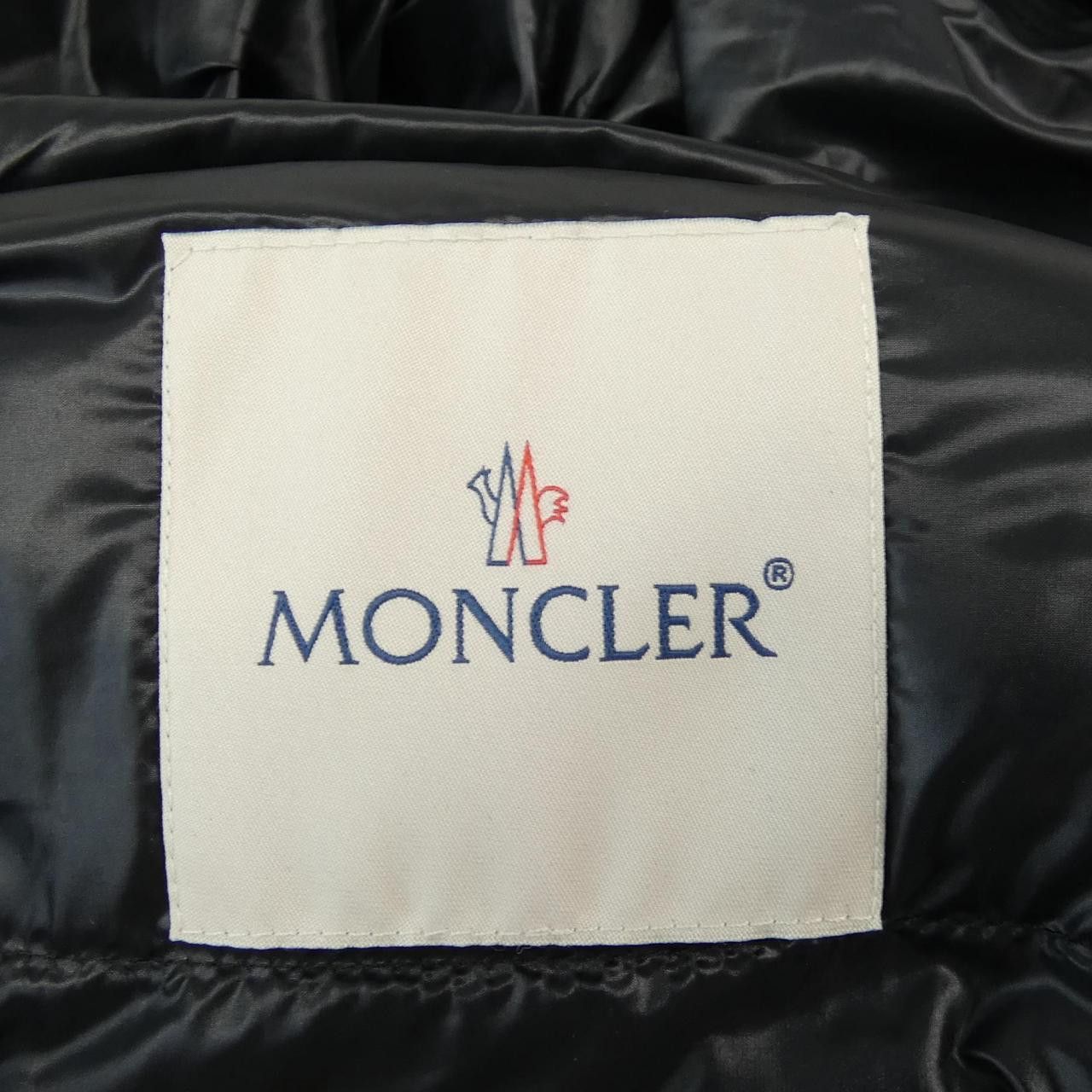 Moncler Moncler Moncler SUYEN 53052 Down Coat Others Outerwear SUYEN DUTY FREE for USA Size ONE SIZE - 5 Thumbnail
