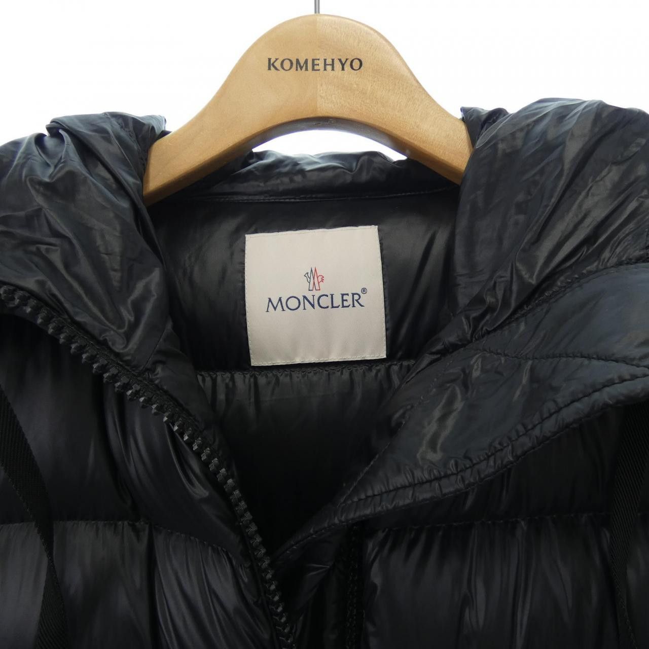 Moncler Moncler Moncler SUYEN 53052 Down Coat Others Outerwear SUYEN DUTY FREE for USA Size ONE SIZE - 7 Thumbnail