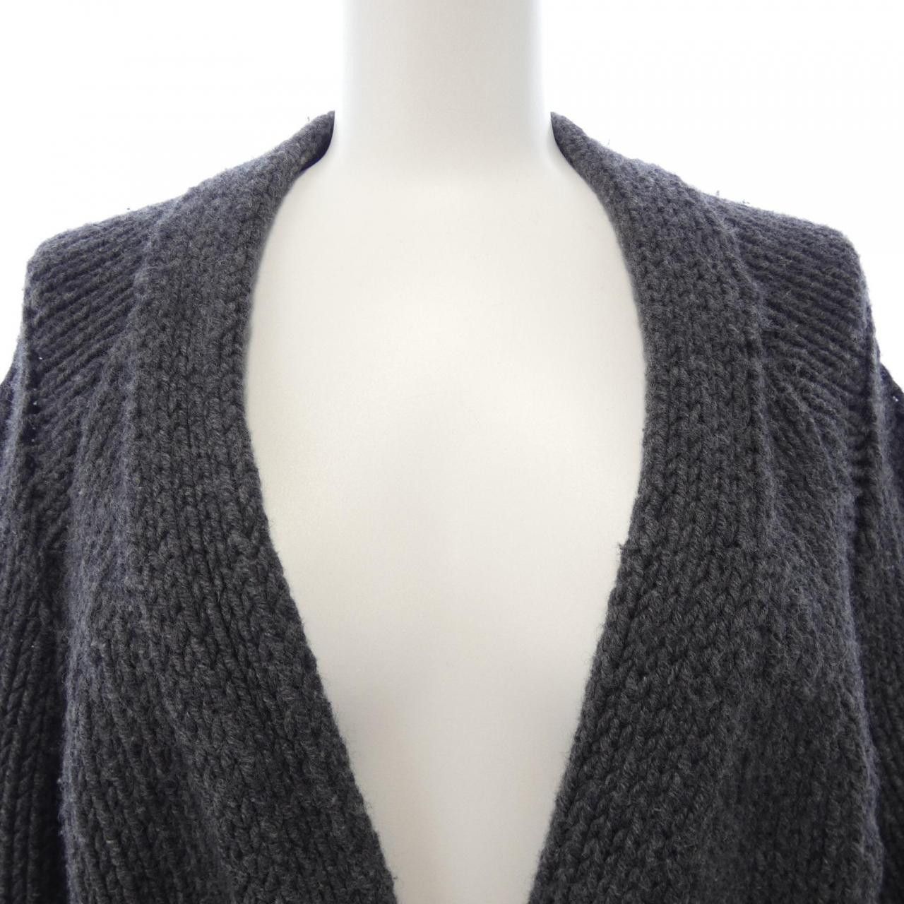 Louis Vuitton Louis Vuitton Louis Vuitton WRKC03MVU Cashmere Cardigan Others Tops WRKC03MVU DUTY FREE for USA Size ONE SIZE - 5 Thumbnail