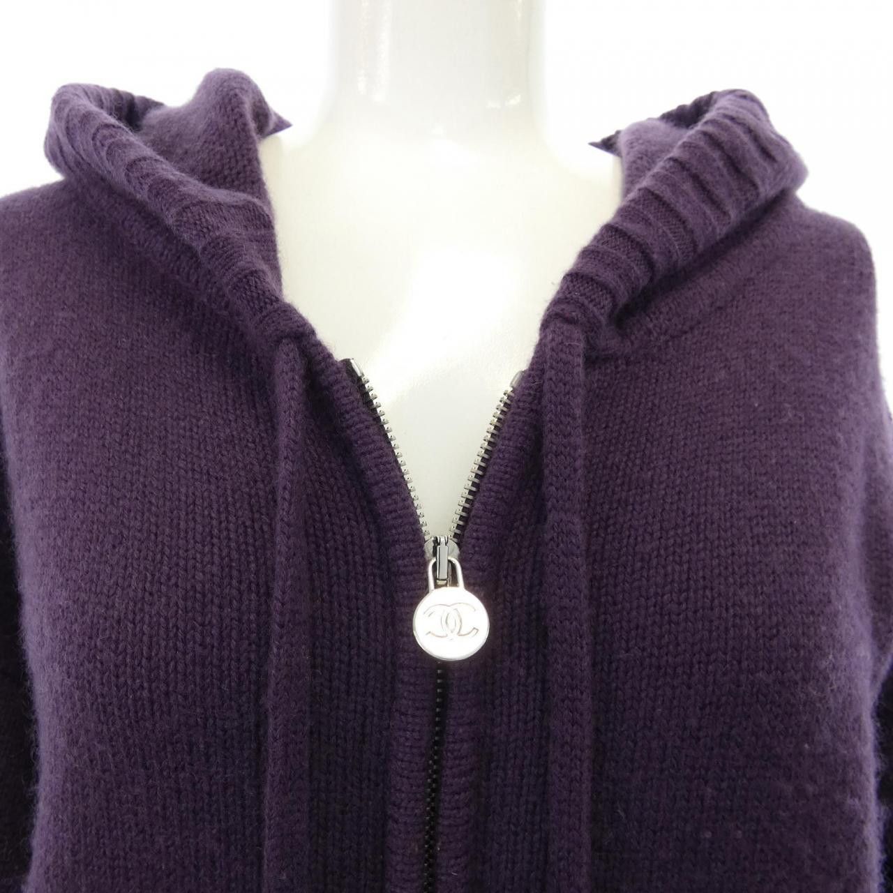 Chanel Chanel Chanel P44592K04637 12A Cashmere Hoodie Others Sweatshirts & Hoodies P44592K04637 12A DUTY FREE for USA Size ONE SIZE - 5 Thumbnail