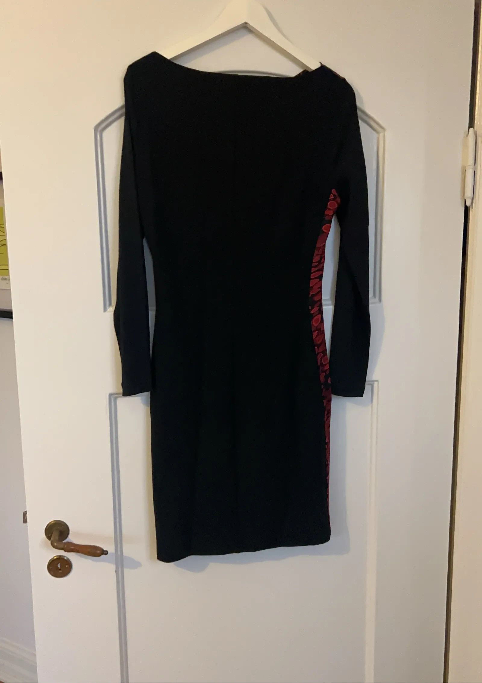 Diane von Furstenberg Diane von Furstenberg Dress Size S / US 4 / IT 40 - 4 Thumbnail