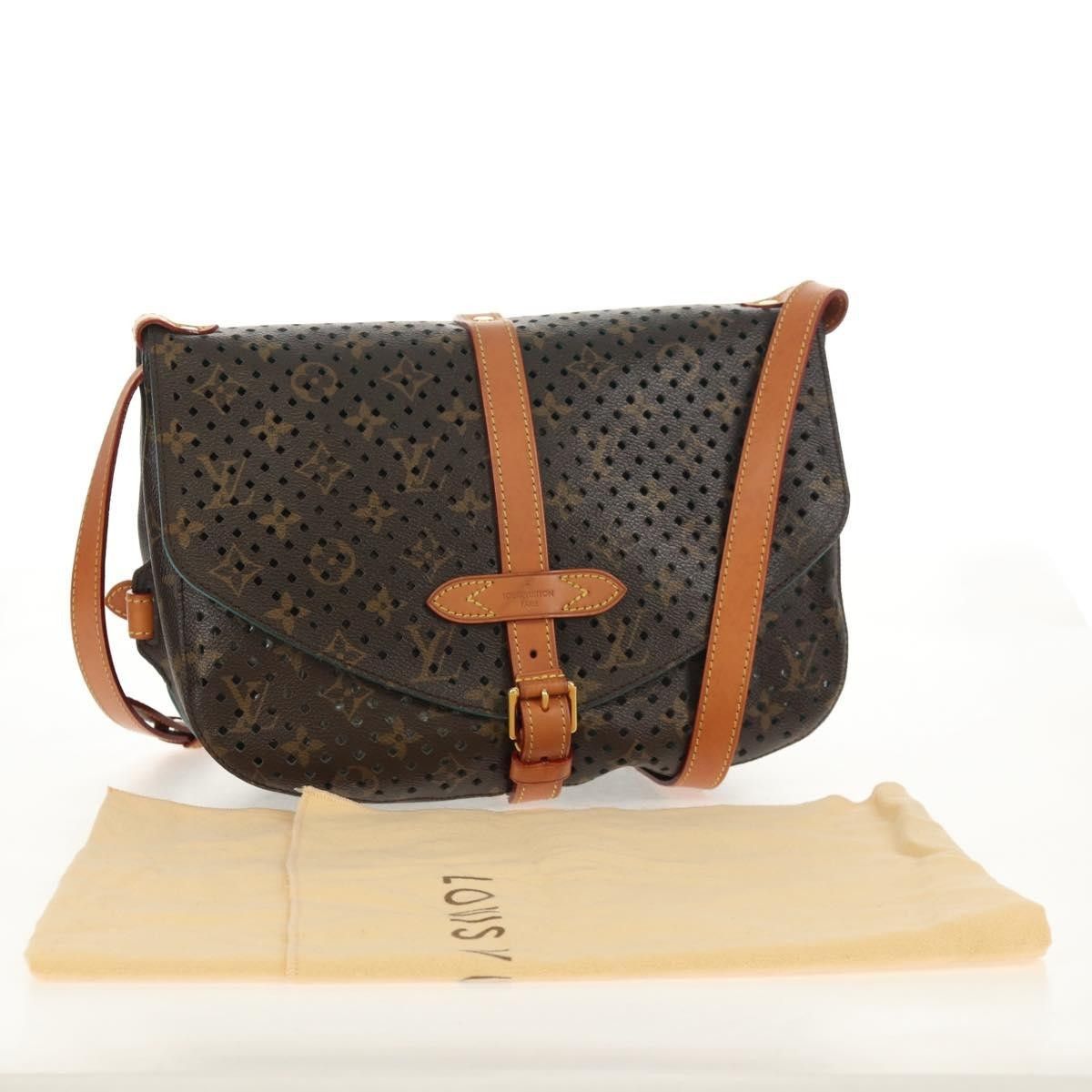 Louis Vuitton Louis Vuitton Flore Saumur Perforated Monogram Canvas Size ONE SIZE - 13 Thumbnail