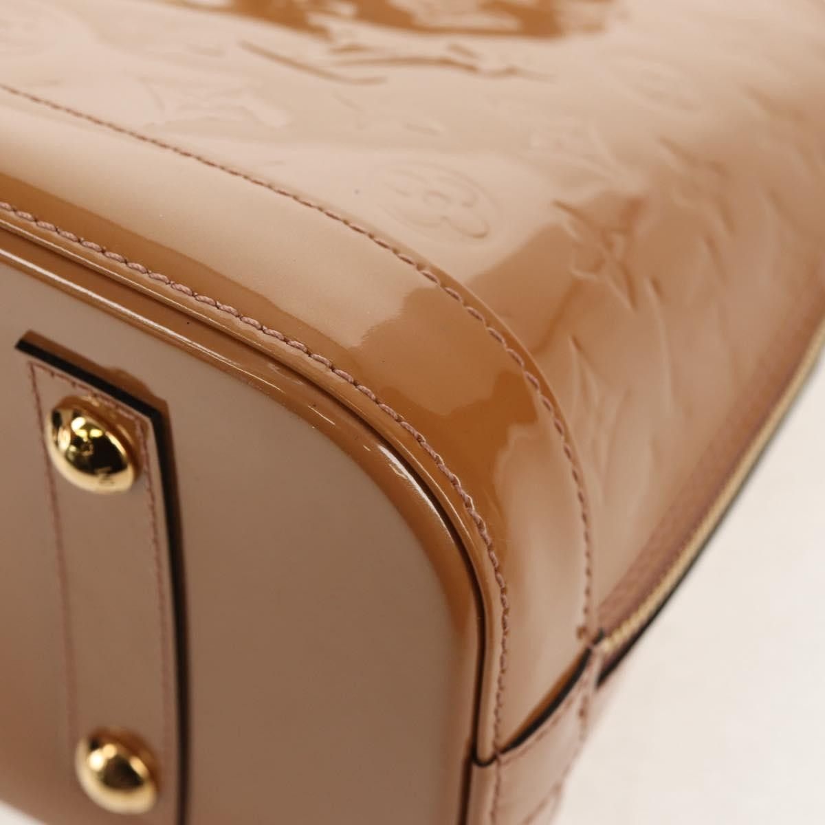 Louis Vuitton Louis Vuitton Alma Handbag Monogram Vernis Size ONE SIZE - 10 Thumbnail