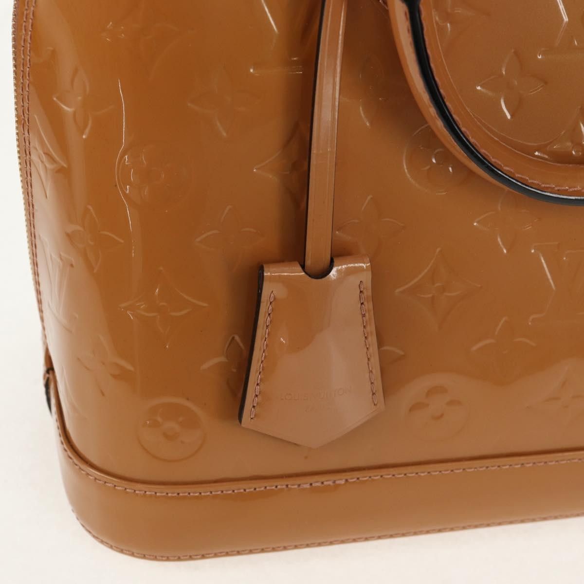 Louis Vuitton Louis Vuitton Alma Handbag Monogram Vernis Size ONE SIZE - 21 Thumbnail