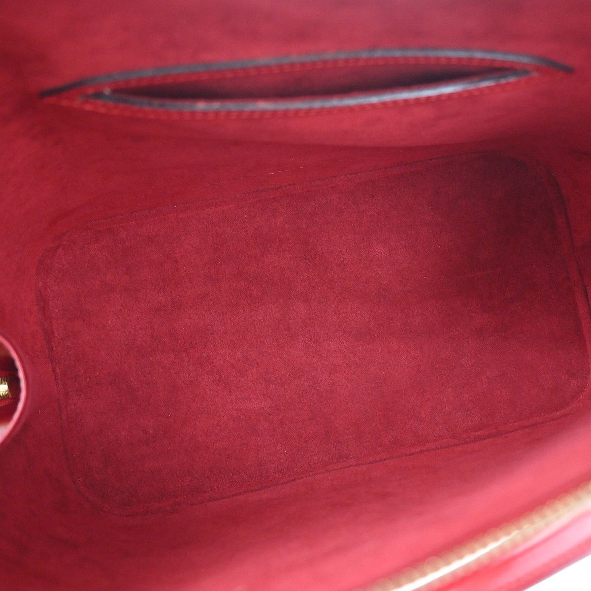 Louis Vuitton Louis Vuitton Alma Handbag Epi Leather Size ONE SIZE - 5 Thumbnail