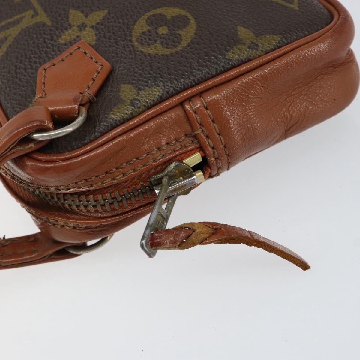 Louis Vuitton Louis Vuitton Pochette Sports Monogram Canvas Size ONE SIZE - 13 Thumbnail