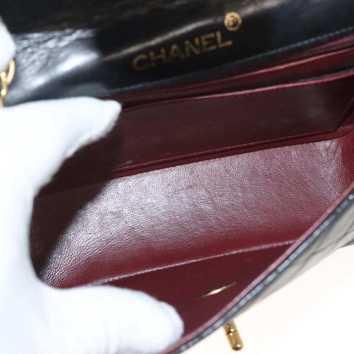 Chanel Chanel Vintage Square Classic Single Flap Bag Quilted Lambskin Size ONE SIZE - 5 Thumbnail
