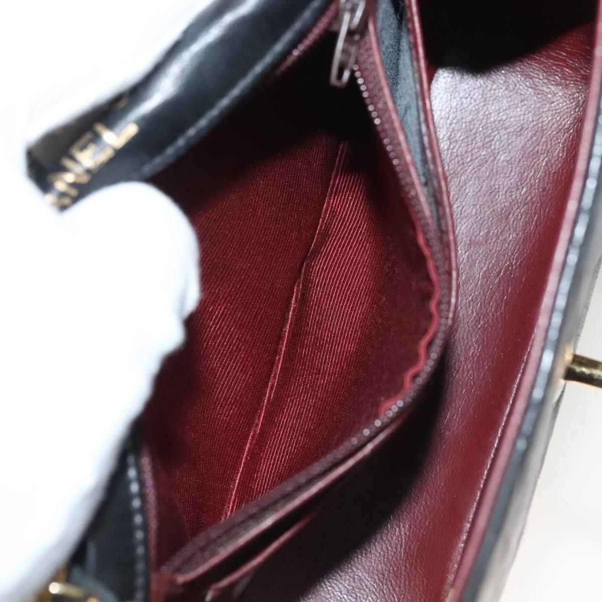 Chanel Chanel Vintage Square Classic Single Flap Bag Quilted Lambskin Size ONE SIZE - 24 Thumbnail