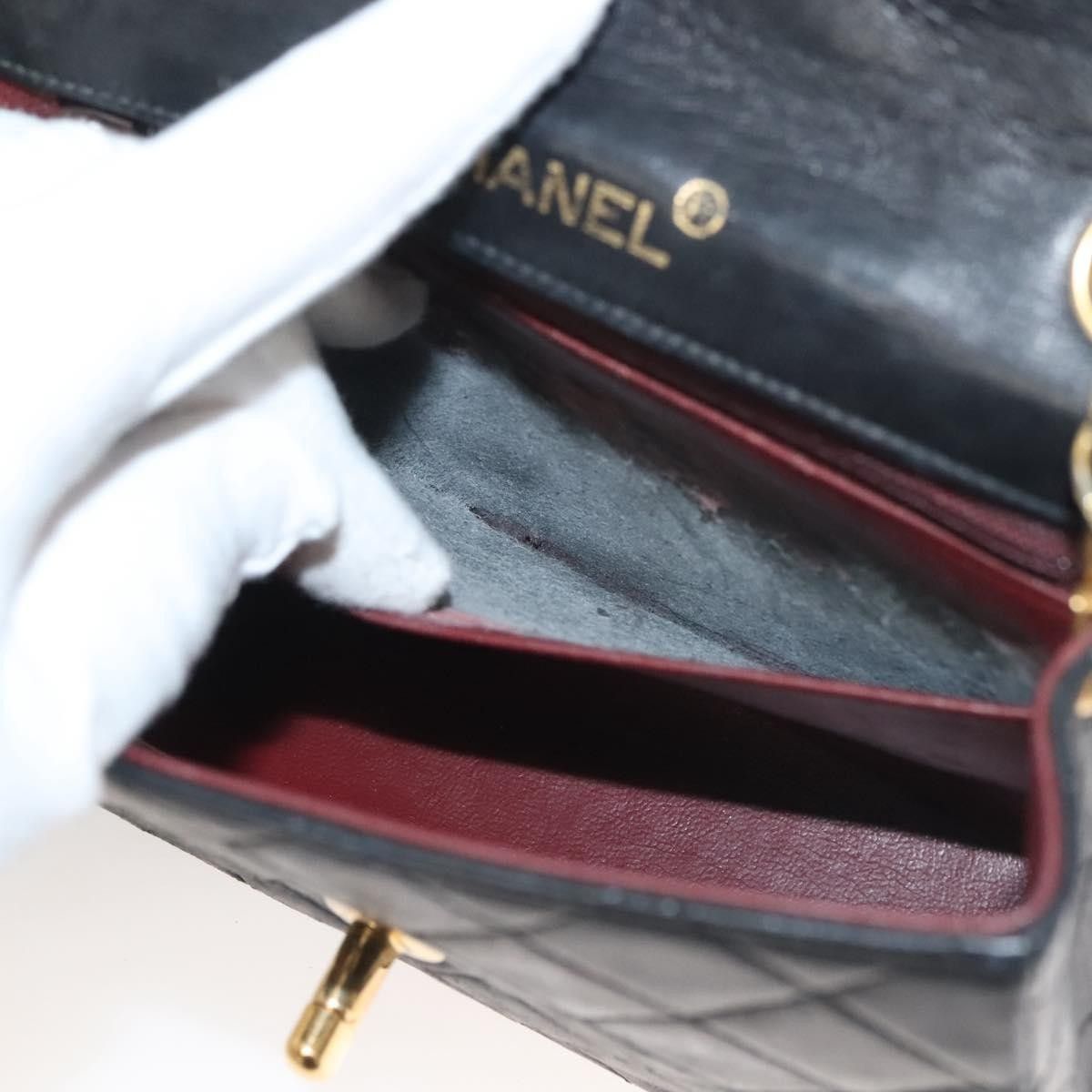 Chanel Chanel Vintage Square Classic Single Flap Bag Quilted Lambskin Size ONE SIZE - 23 Thumbnail