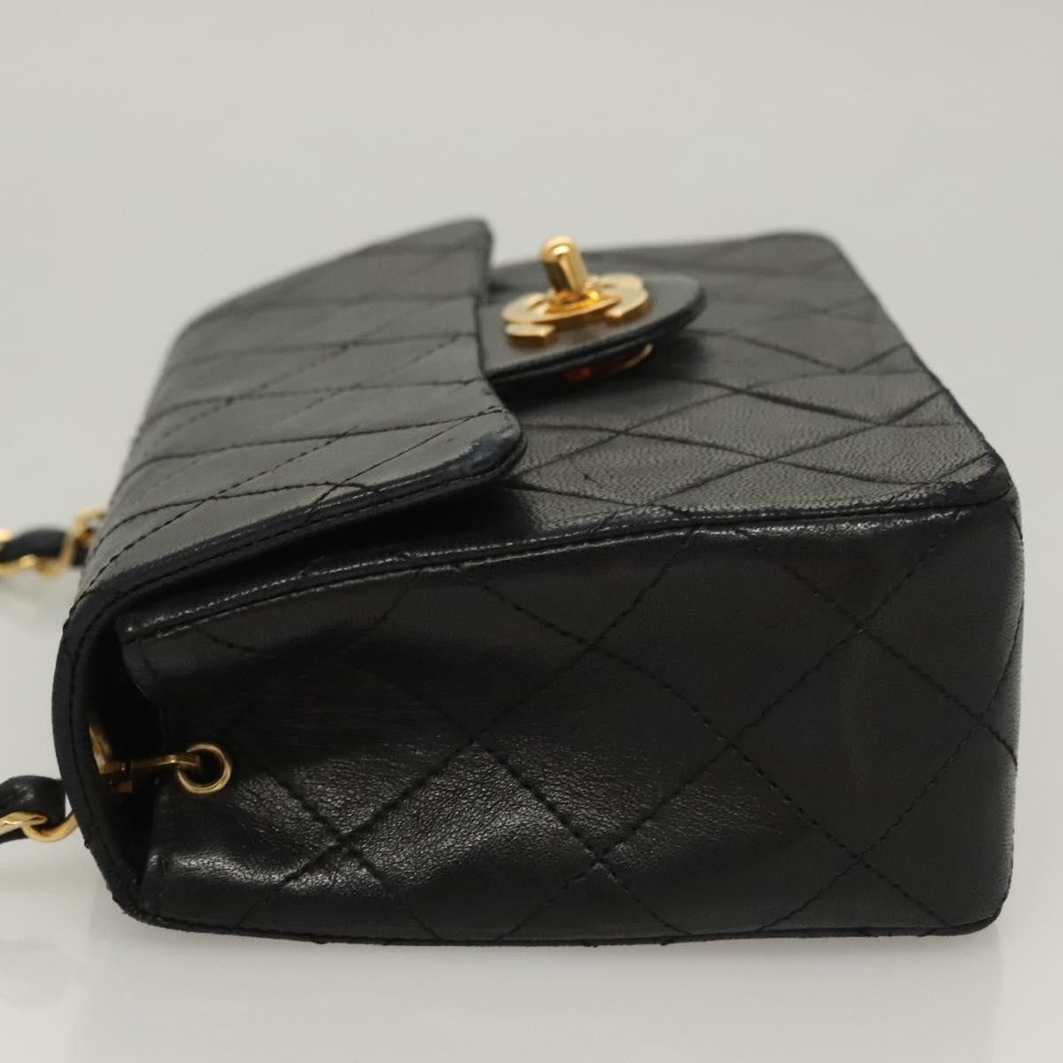 Chanel Chanel Vintage Square Classic Single Flap Bag Quilted Lambskin Size ONE SIZE - 4 Thumbnail