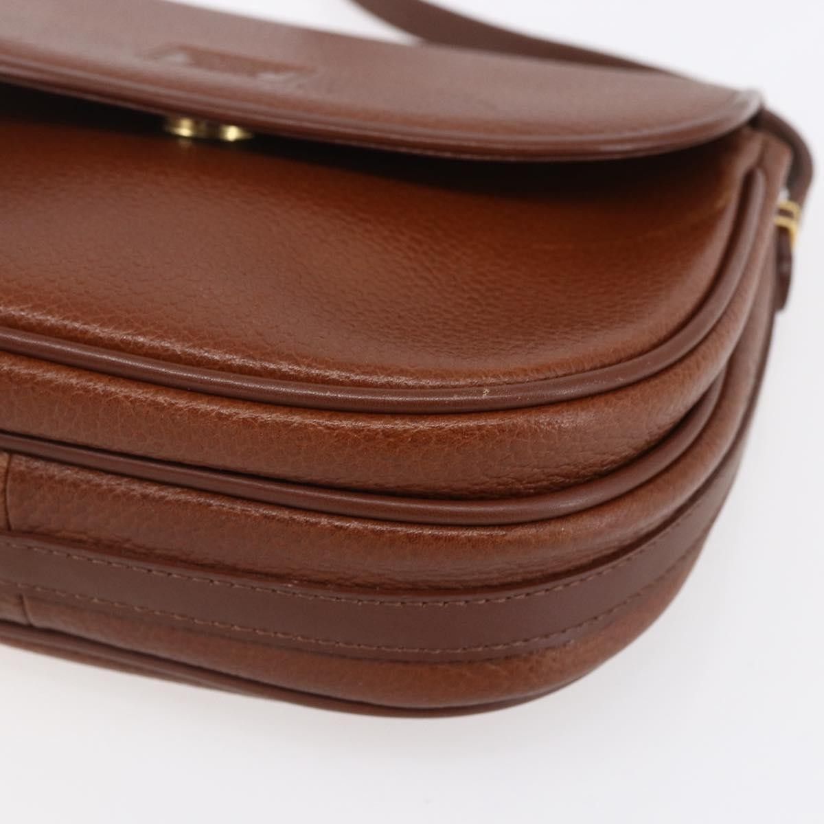 Burberry Burberry Vintage Shoulder Bag Leather Size ONE SIZE - 8 Thumbnail