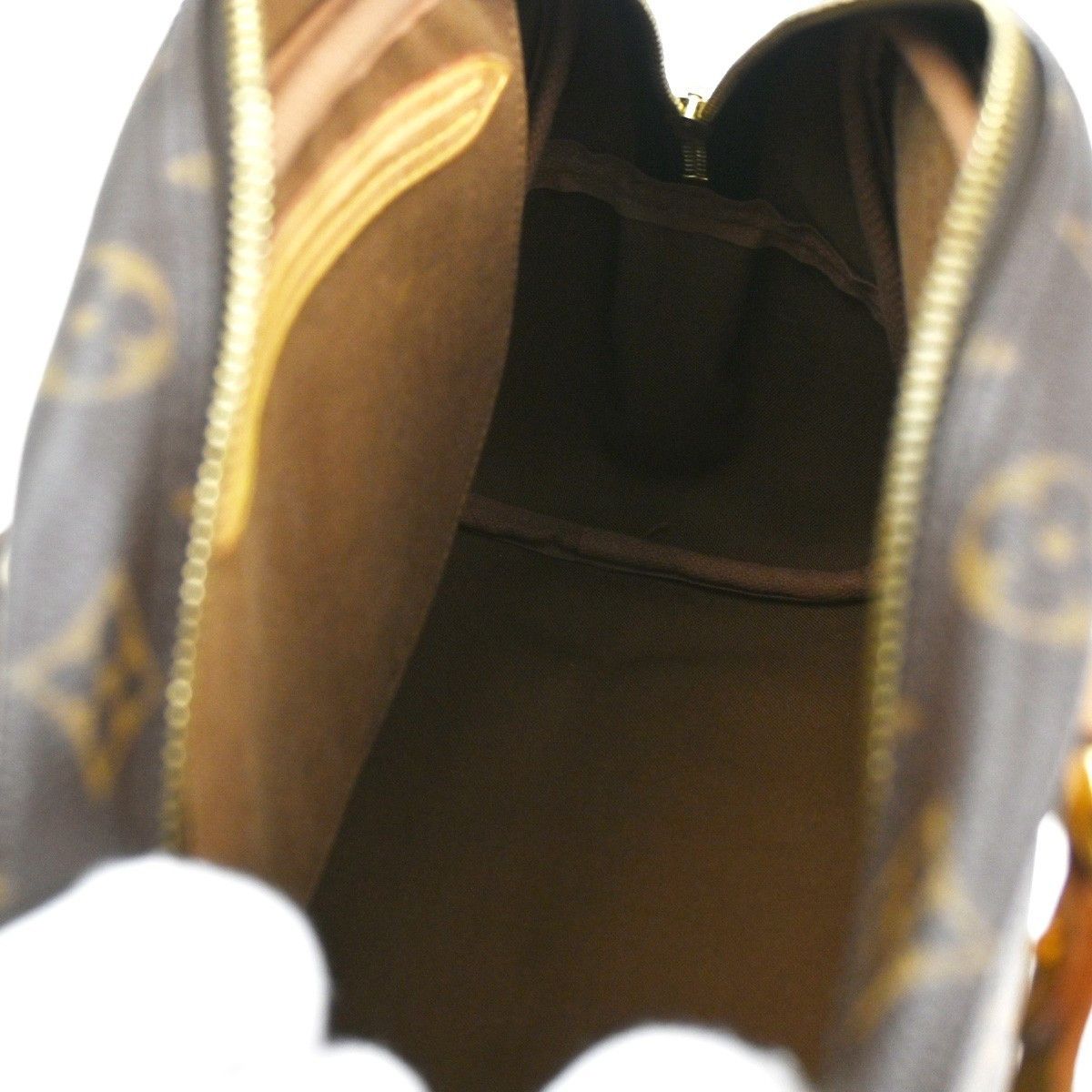 Louis Vuitton Louis Vuitton Montorgueil Handbag Monogram Canvas Size ONE SIZE - 13 Thumbnail