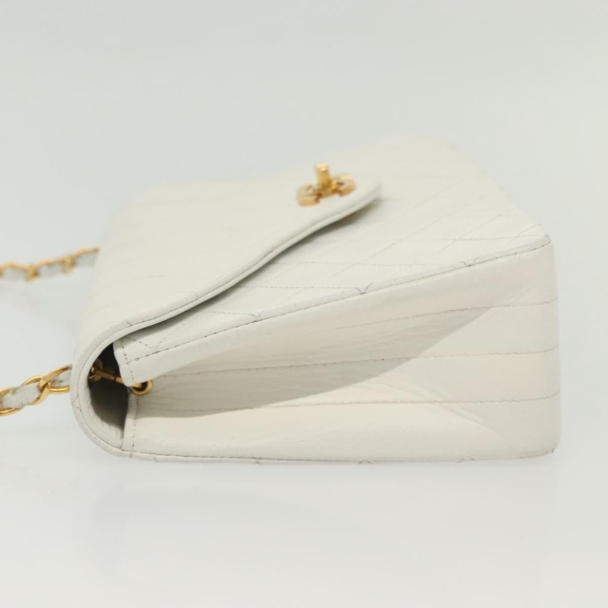 Chanel Chanel Chain Flap Shoulder Bag Quilted Lambskin Size ONE SIZE - 4 Thumbnail